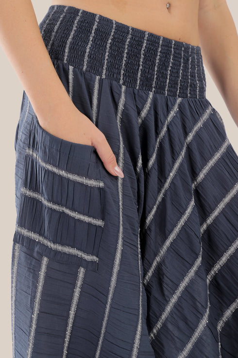 Striped harem pants with elastic waistband